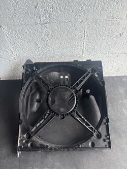 Porsche 911  992 fan Assy housing Oem