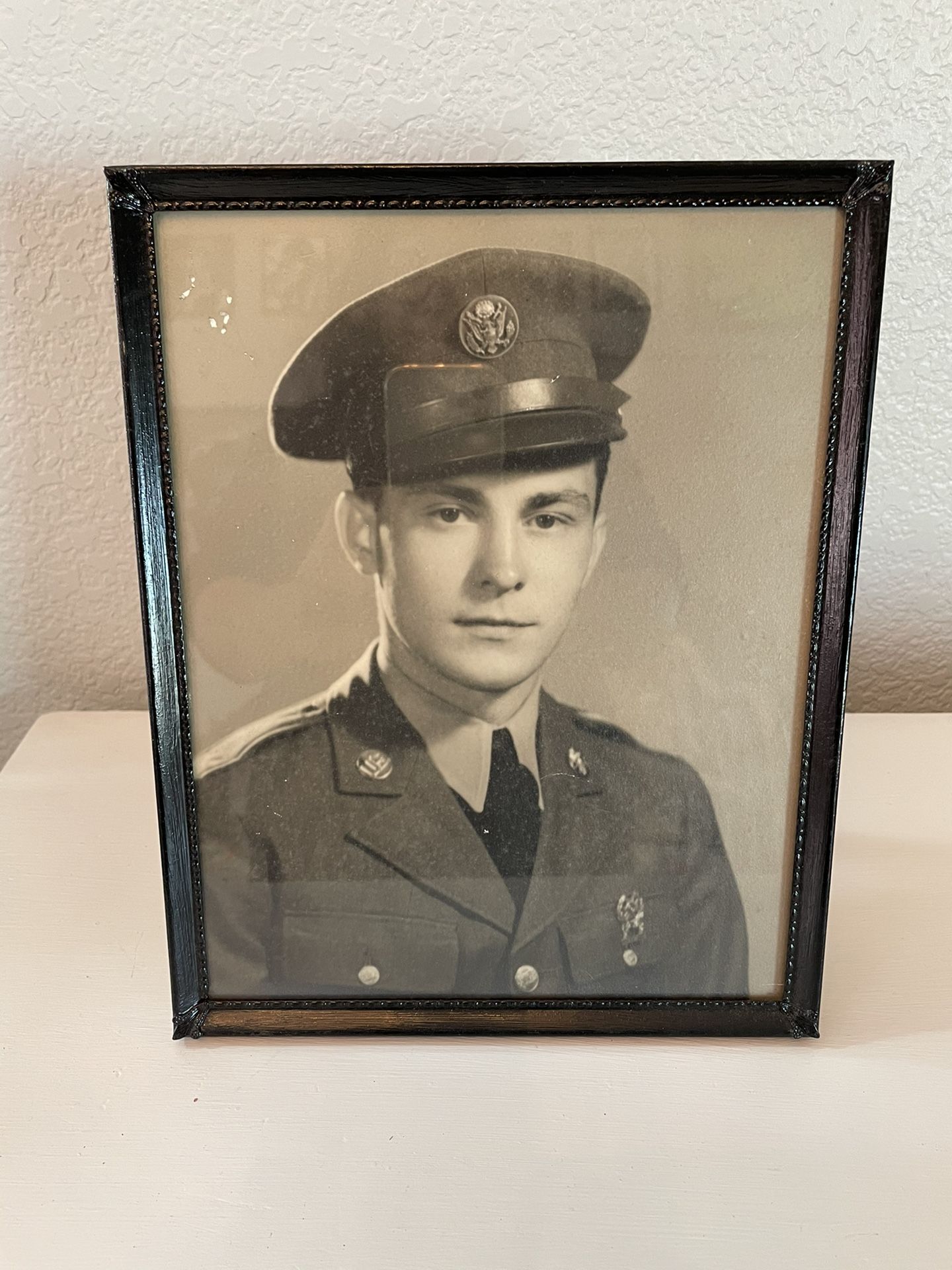 Antique Vintage 1940s WW2 Era Military Soldier Army Navy Marines Old Black White Photo Photograph Metal Picture Frame. 8x10”. Price Firm at $25.