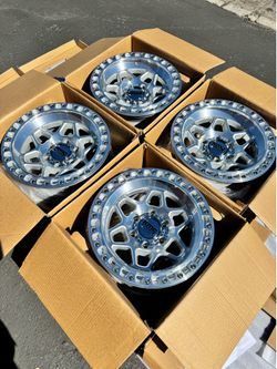 Brand New KMC “553” TORX 17” Off-Road Wheels for 6x5.5 (6x139.7) Trucks SUVs 17x8.5 +25 Offset