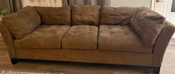 Cindy Crawford 9ft Couch Excellent