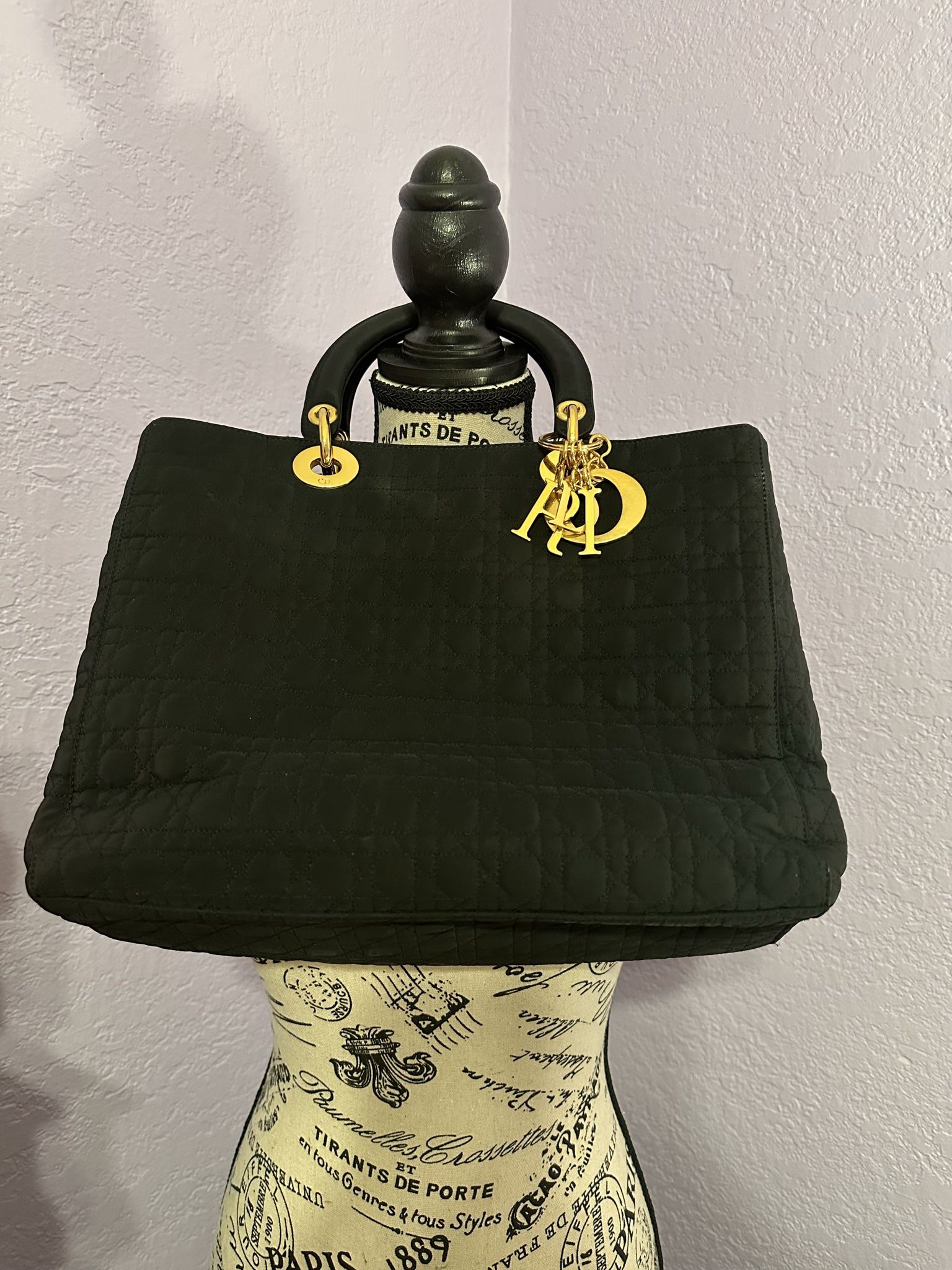 Medium Authentic Bag Dior 