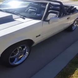 1989 Ford Mustang