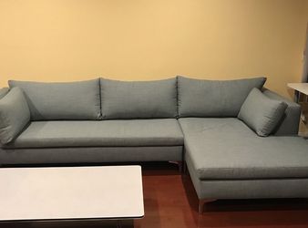 Custom Sectional w/ Reversible Chaise