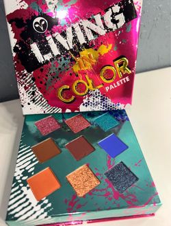 Living Color Eyeshadow Palette