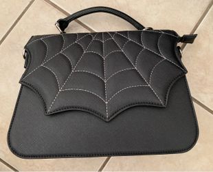 Mad Engine Spiderweb Purse