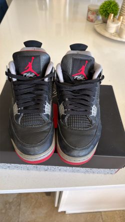 Air Jordon 4 retro  size 8.5