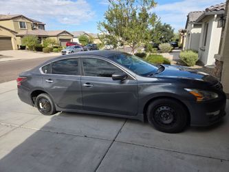 2015 Nissan Altima 2.5 – For Parts Only