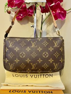 Louis Vuitton Pochette Shoulder Bag 