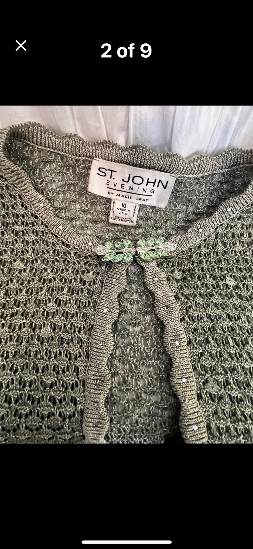 VTG Authentic St. John Green, Knitted, Sequin, Rhinestone, Brooch Clasp Evening Cardigen