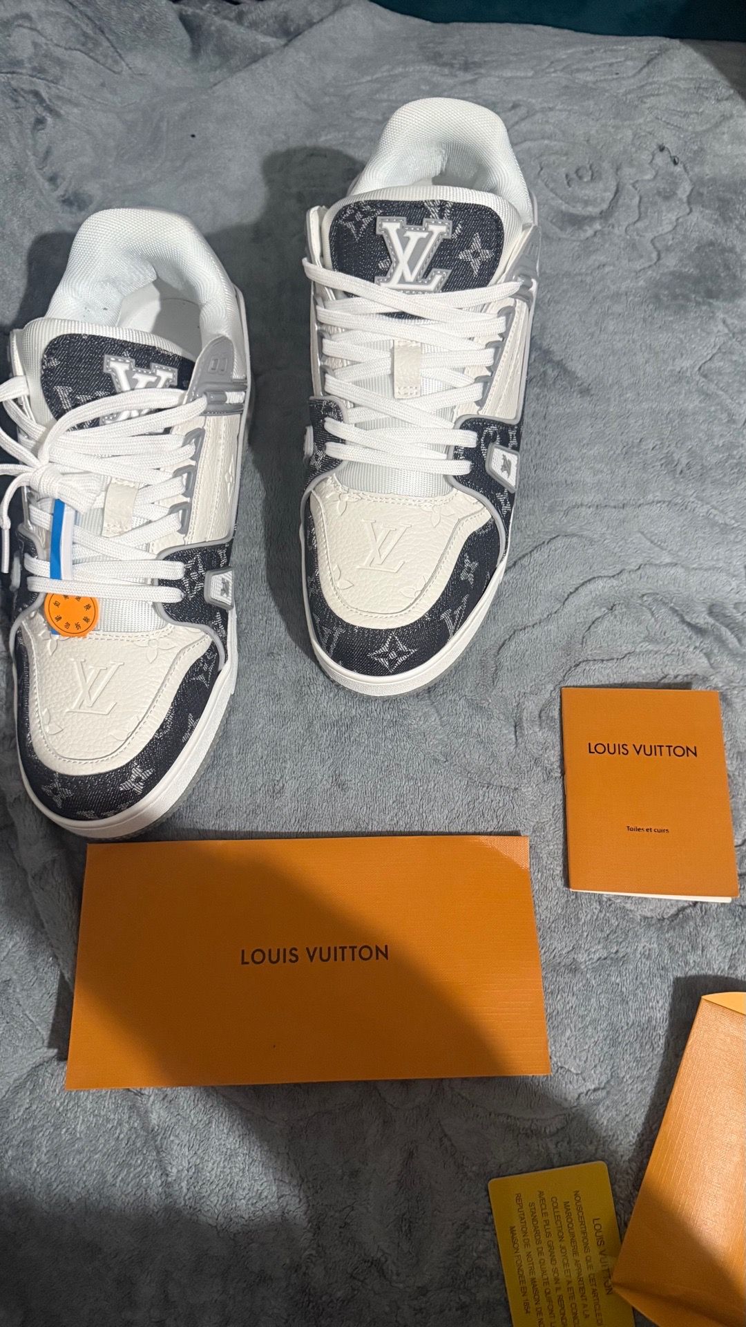 Luxury stylish shoes authentic 12 size