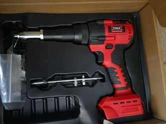 Cordless rivet gun