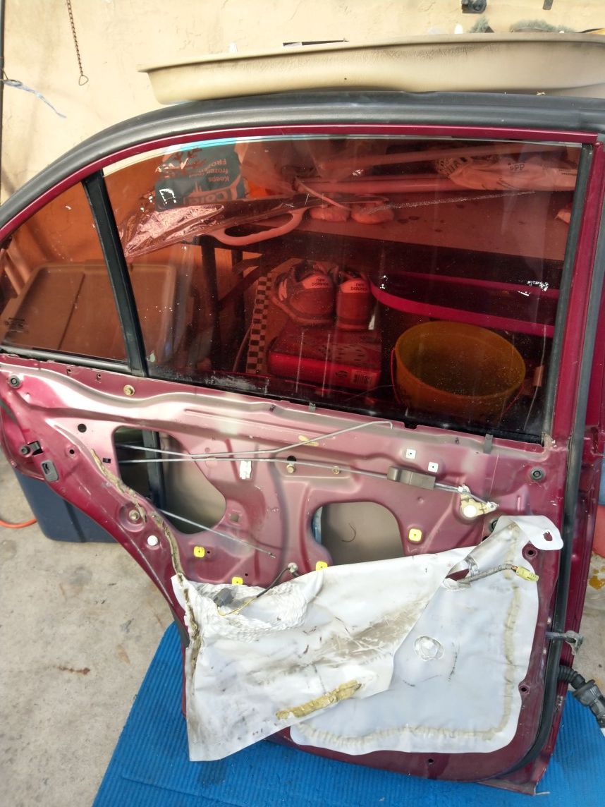 Honda civic door