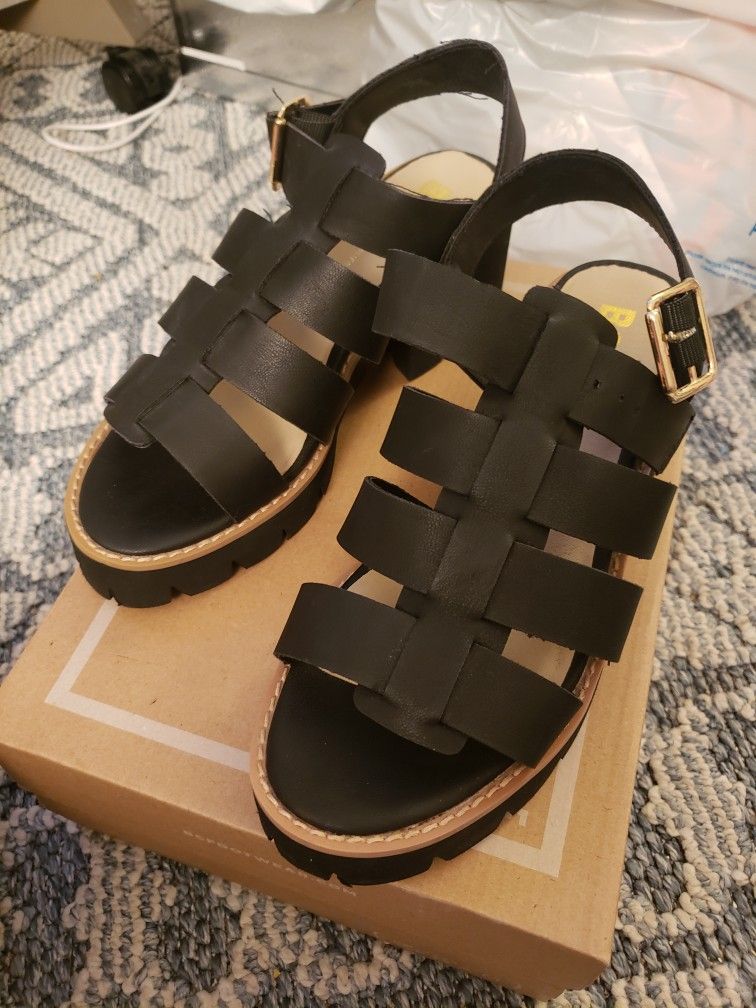 Shoes, Strappy Sandals