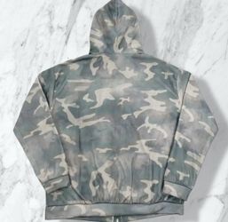 Camo zip up