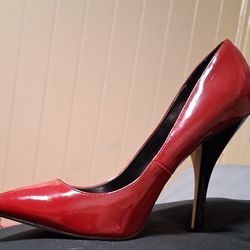 Sexy Fire Engine Red Joey O.  Pumps