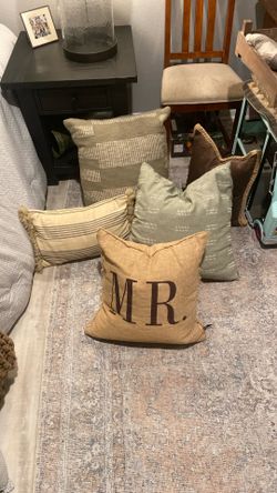 Pillows With Inserts