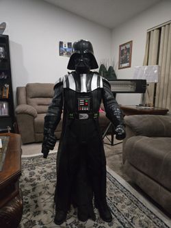 Darth Vader 4.5 ft