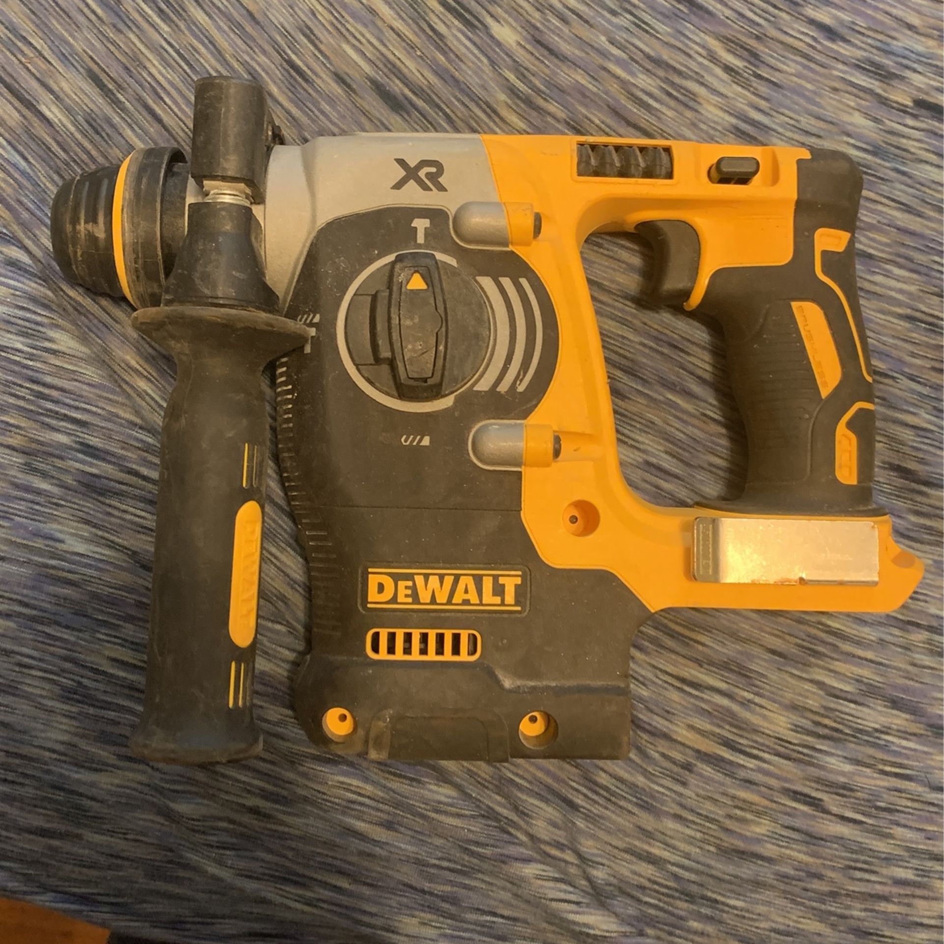Dewalt