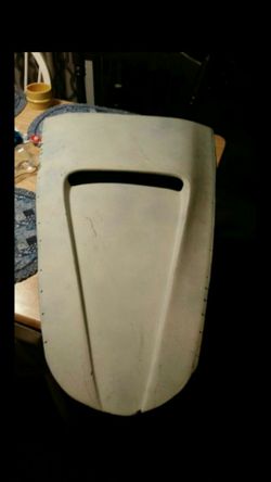 Fiberglass hood scoop