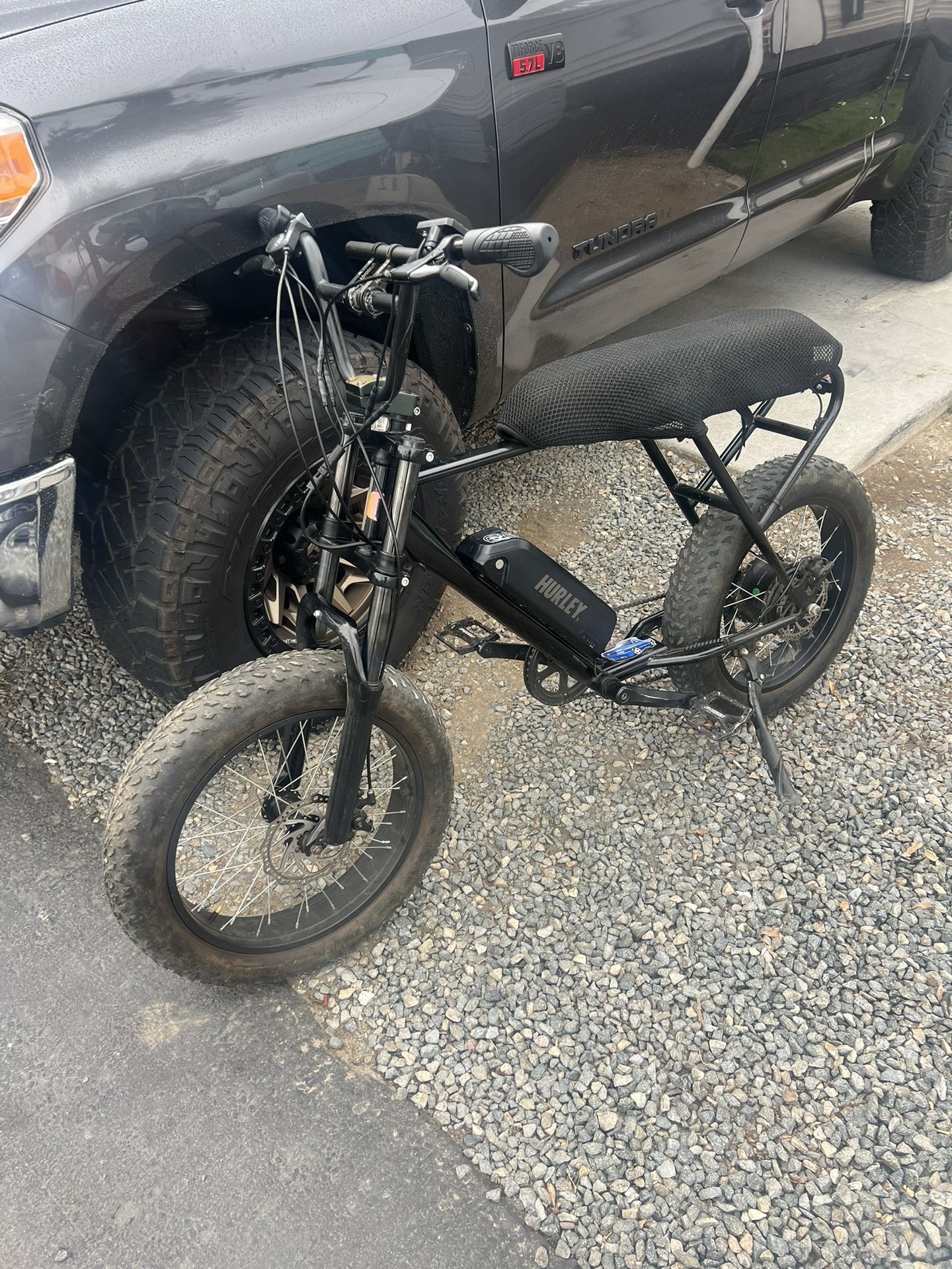 Hurley Mini Swell Electric Bike – Great Condition | 536 Miles | 23 MPH