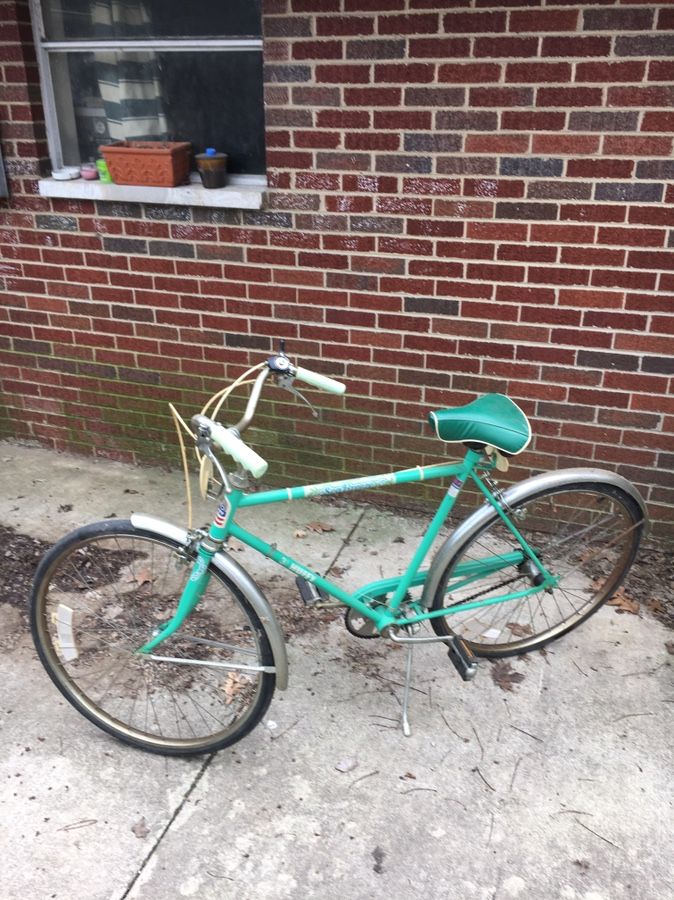 Men's bike, vintage Huffy 3 speed Sea Breeze, Retro 1970s bike