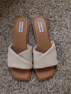 Steve Madden size 11 sandals