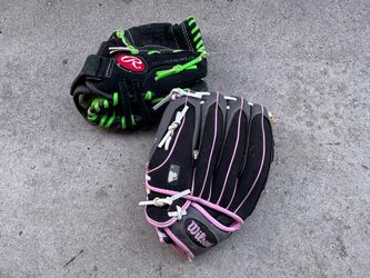 Baseball Gloves - Kids