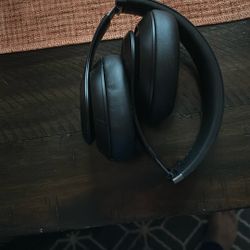 Beats Studio Pros
