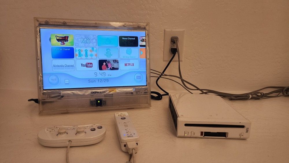 Sky worth LCD Monitor