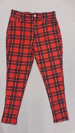🔥 RED PLAID SKINNY PANTS 🔥