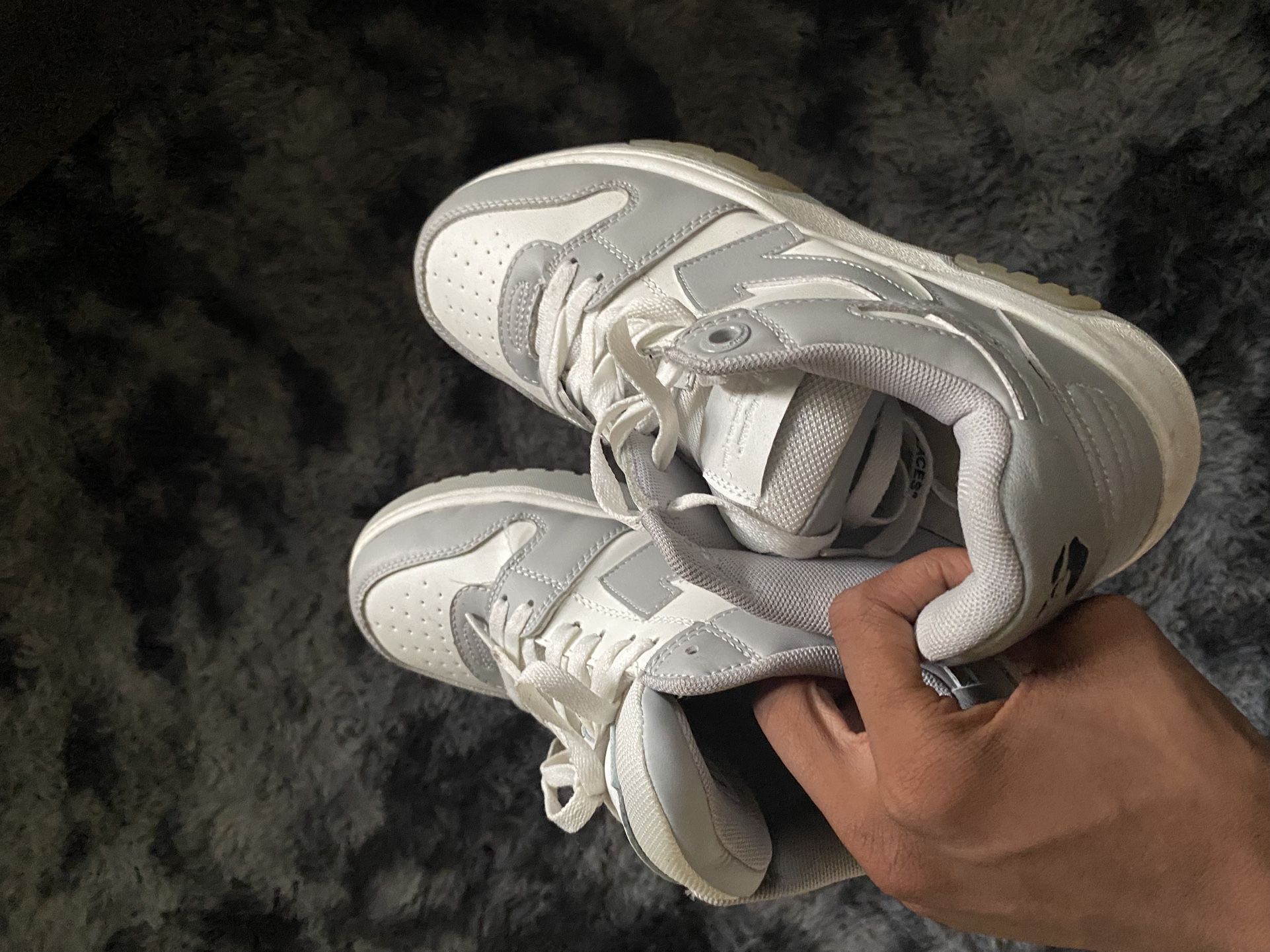 Offwhites Size 42