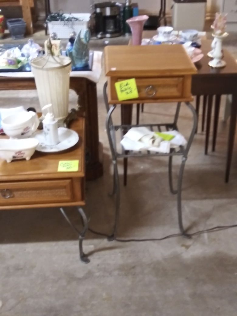 Coffee table and end table.