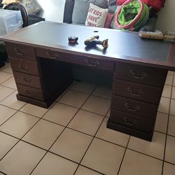 Large office desk $25 door pickup
