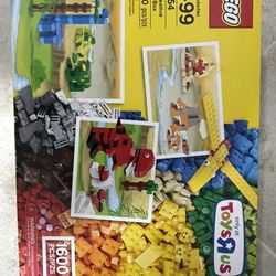Lego 1600 Pieces. New Box