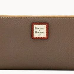 Pebble Grain Large Zip Around Wristlet