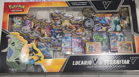 Pokemon Lucario tyranitar box