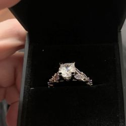 Engagement Ring (new)