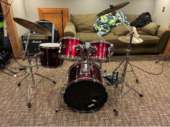 Pearl Export drum set with extras