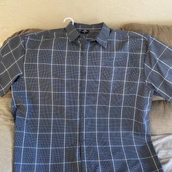 Mens Shirt Used 4x In Great Condition $25