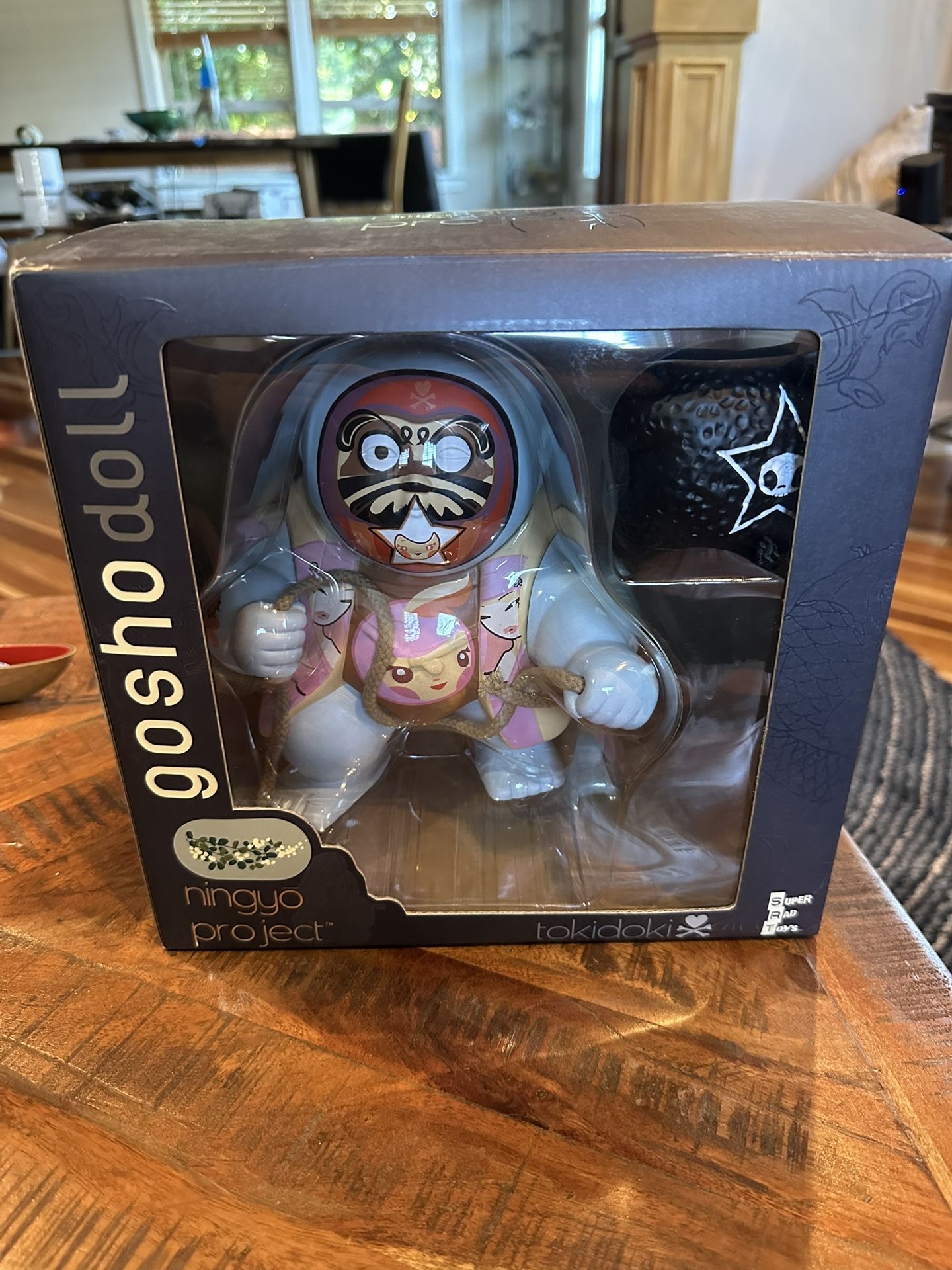 Gosho Doll NINGYO Project SUPER RAD TOYS 2006 Imperial Palace tokidoki