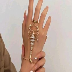 Hand Jewelry 
