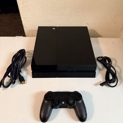 PlayStation 4 With GTA Downloaded $120  FIRM (NO TRADES)