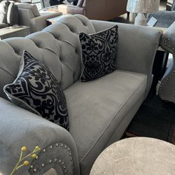 USA 🇺🇸 Made Sofa & Love Seat On Sale( Choose Your Own Fabrics)