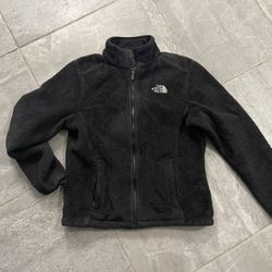 Women Northface Sweater