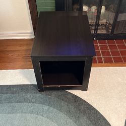 Pet Crate And End/Side Table 