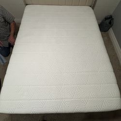 Full Size Mattress 