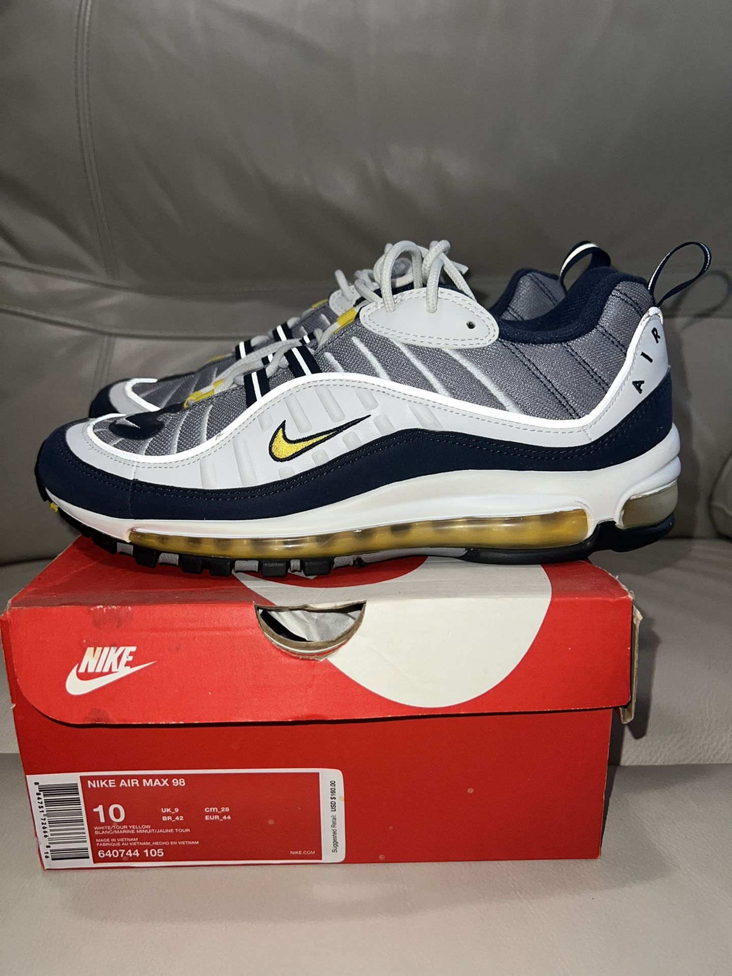 Nike Air Max 98 “Tour Yellow Gray” Sz 10 DS