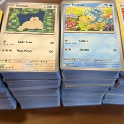 Lot of bulk Pokemon cards!