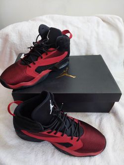 Men sz11 Jordan's sneakers shoes