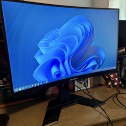 Gigabyte 27” Curved LCD Gaming monitor 165Hz 1MS 1440P